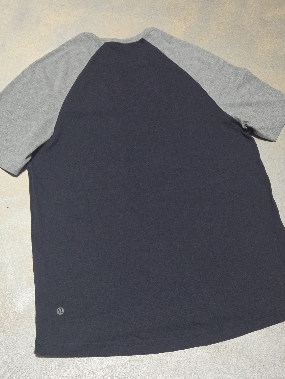 lululemon athletica Men's Navy Body with Gray Raglan Short Sleeve Tee